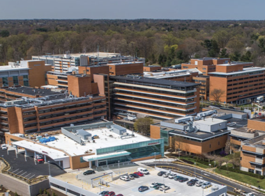 报告显示，费城地区37家医院，21家2023年出现亏损，严重威胁本地医疗保健体系